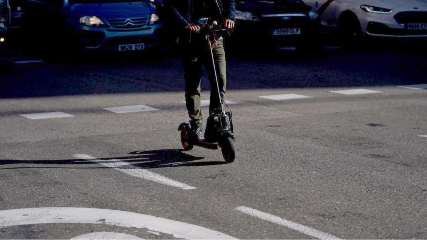 Muere un niño de 12 años que conducía un patinete al chocar contra un coche en Pozo Aledo