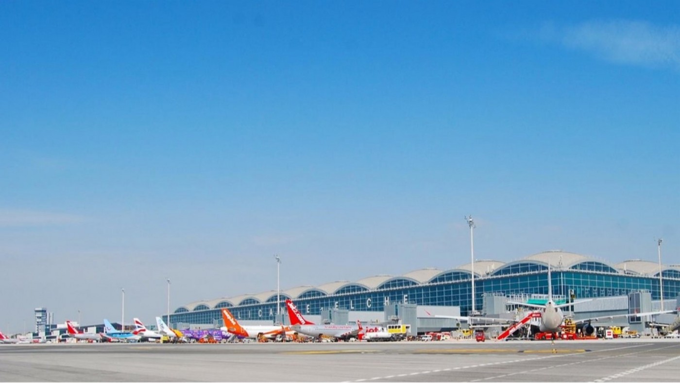 El Gobierno regional se queja de que las inversiones aeroportuarias no llegarán a Corvera