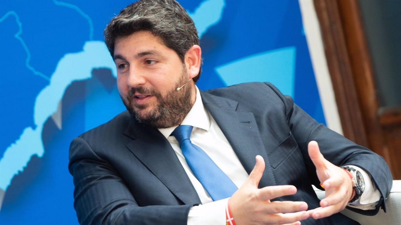 López Miras pide por carta a Sánchez una conferencia de presidentes para abordar el problema de la sequía