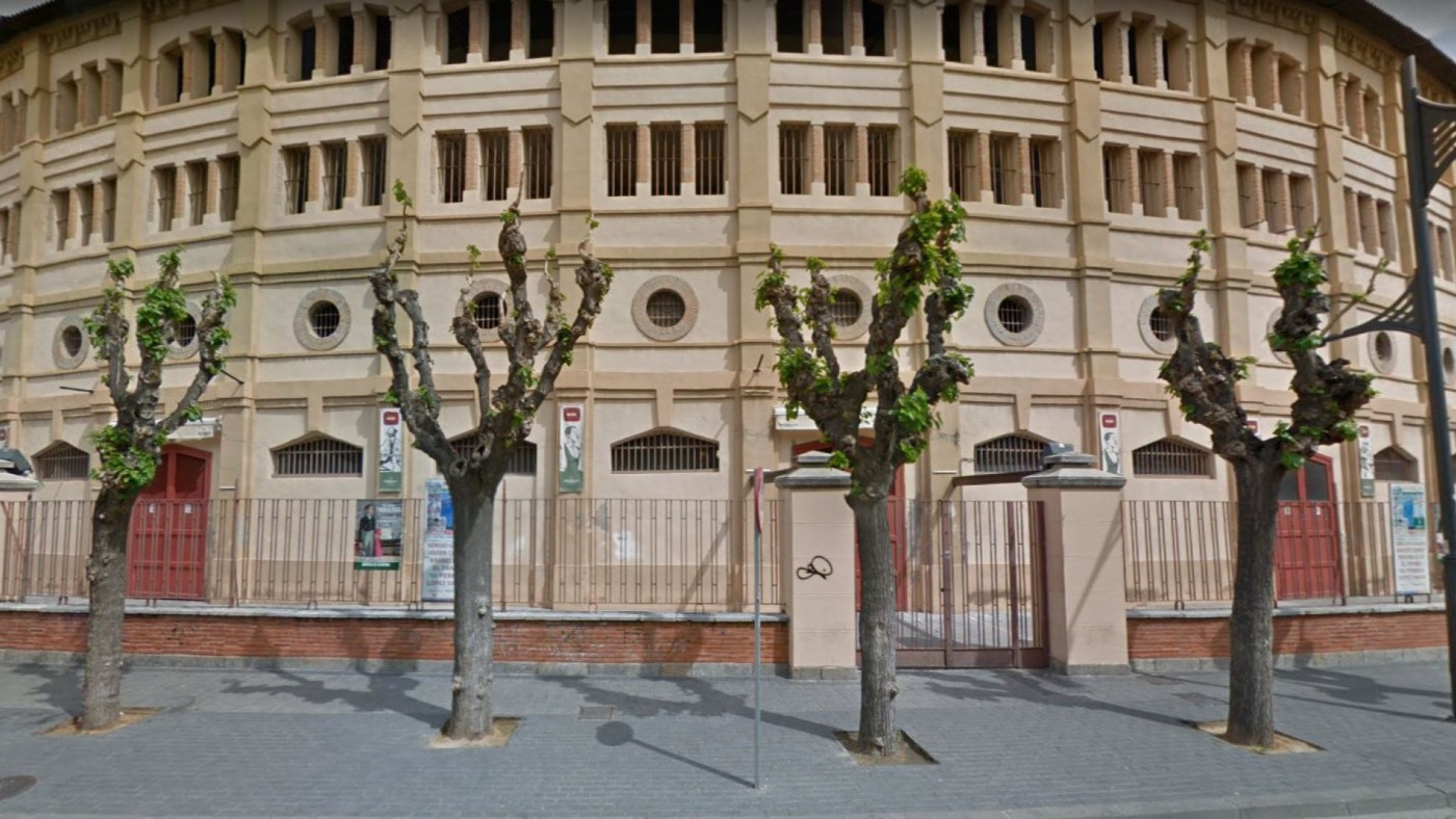 Cerca de 200 personas se suman a la denuncia por el cambio de horario de la fiesta de Nochevieja en la Plaza de Toros de Murcia