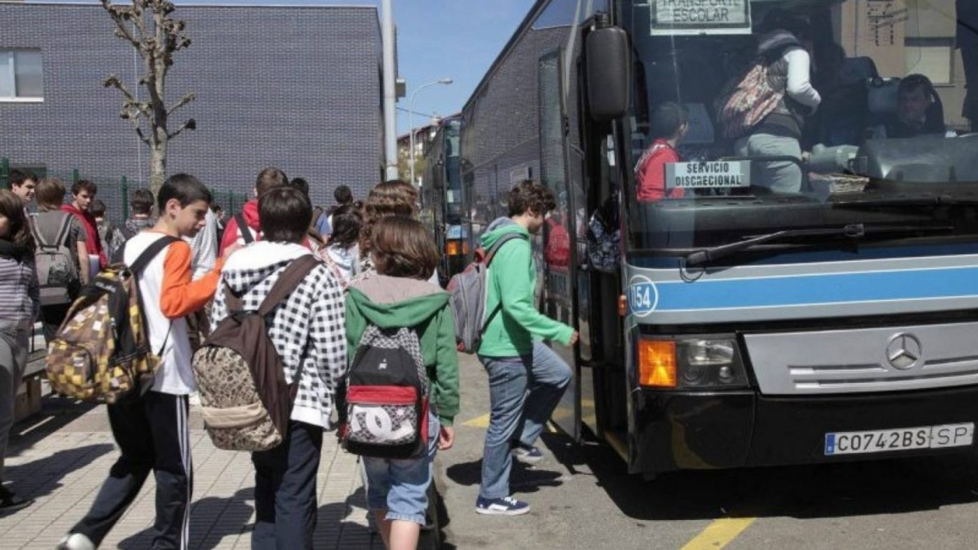 Principio de acuerdo para desbloquear el transporte escolar
