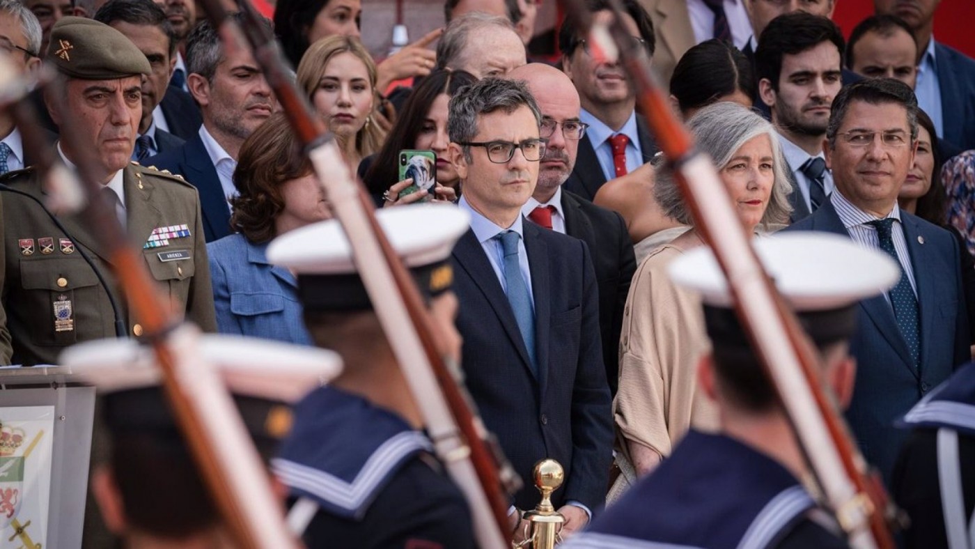 Grave choque institucional entre el Gobierno y Ayuso en el Día de Madrid