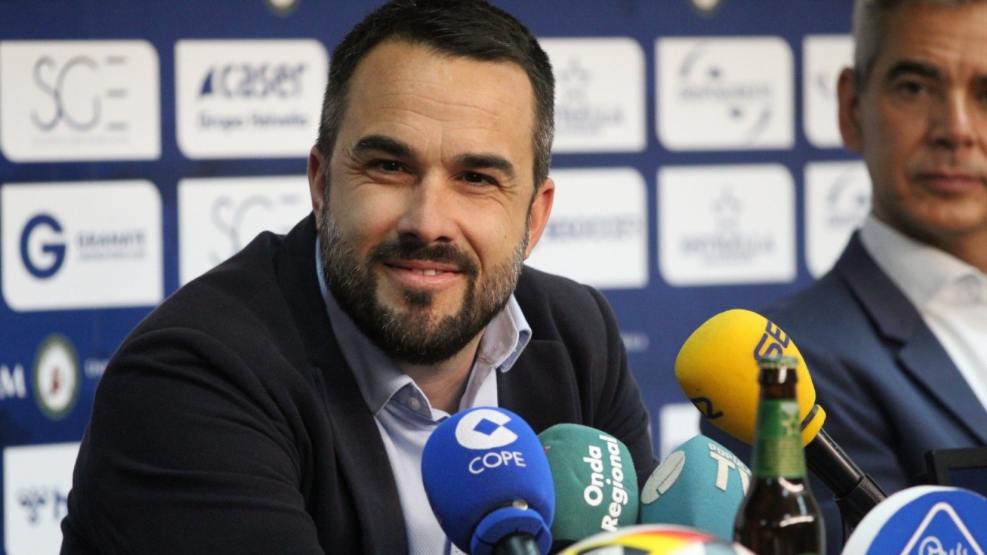 Álvaro Muñoz: "El UCAM tiene que ser un equipo joven y ambicioso"