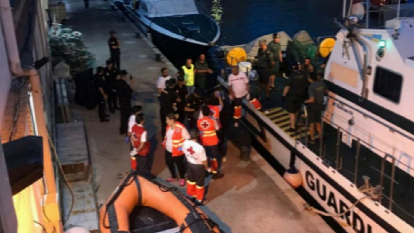 Una imagen de archivo de llegada de inmigrantes a la Región. CRUZ ROJA