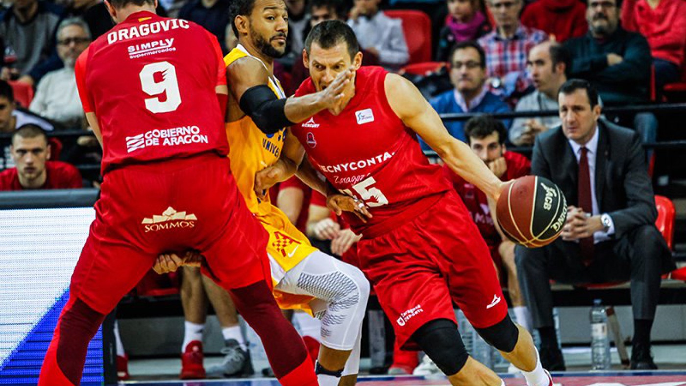 Sadiel Rojas contra Zaragoza (foto: Basket Zaragoza)