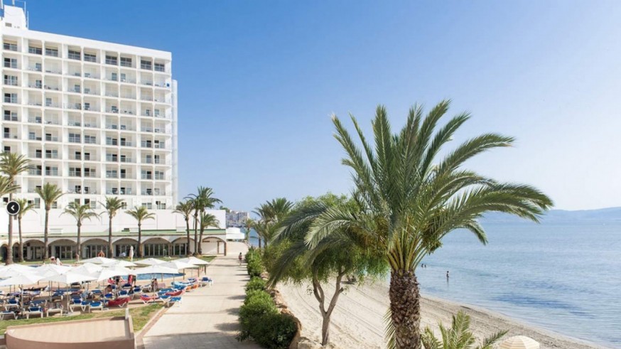 La cocina del hotel Doblemar en La Manga sigue cerrada tras el brote de norovirus