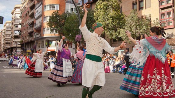 Imagen de archivo del desfile del Bando de la Huerta. MURCIA TURÍSTICA