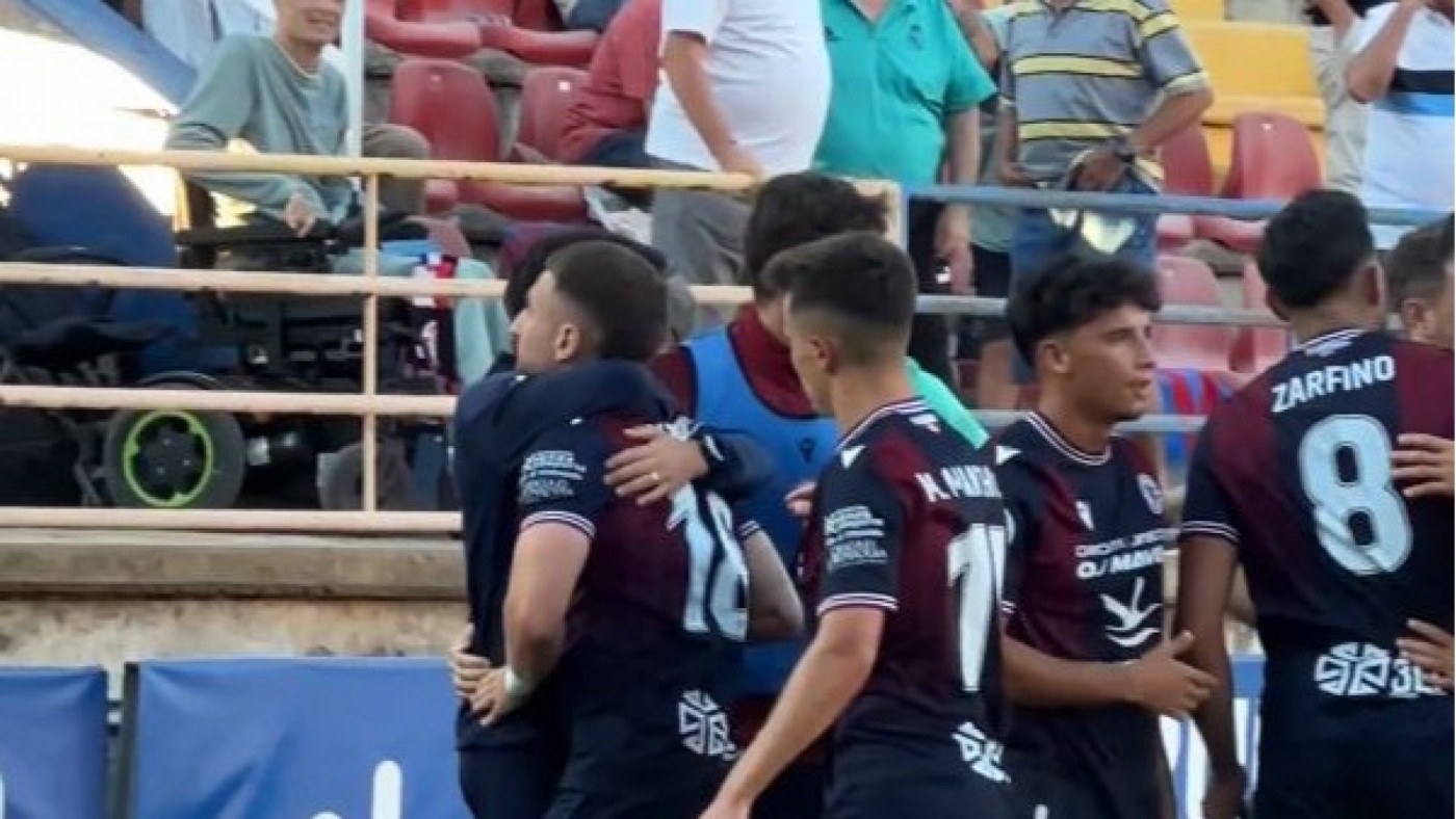 El Yeclano se deja los puntos en Extremadura (2-1)