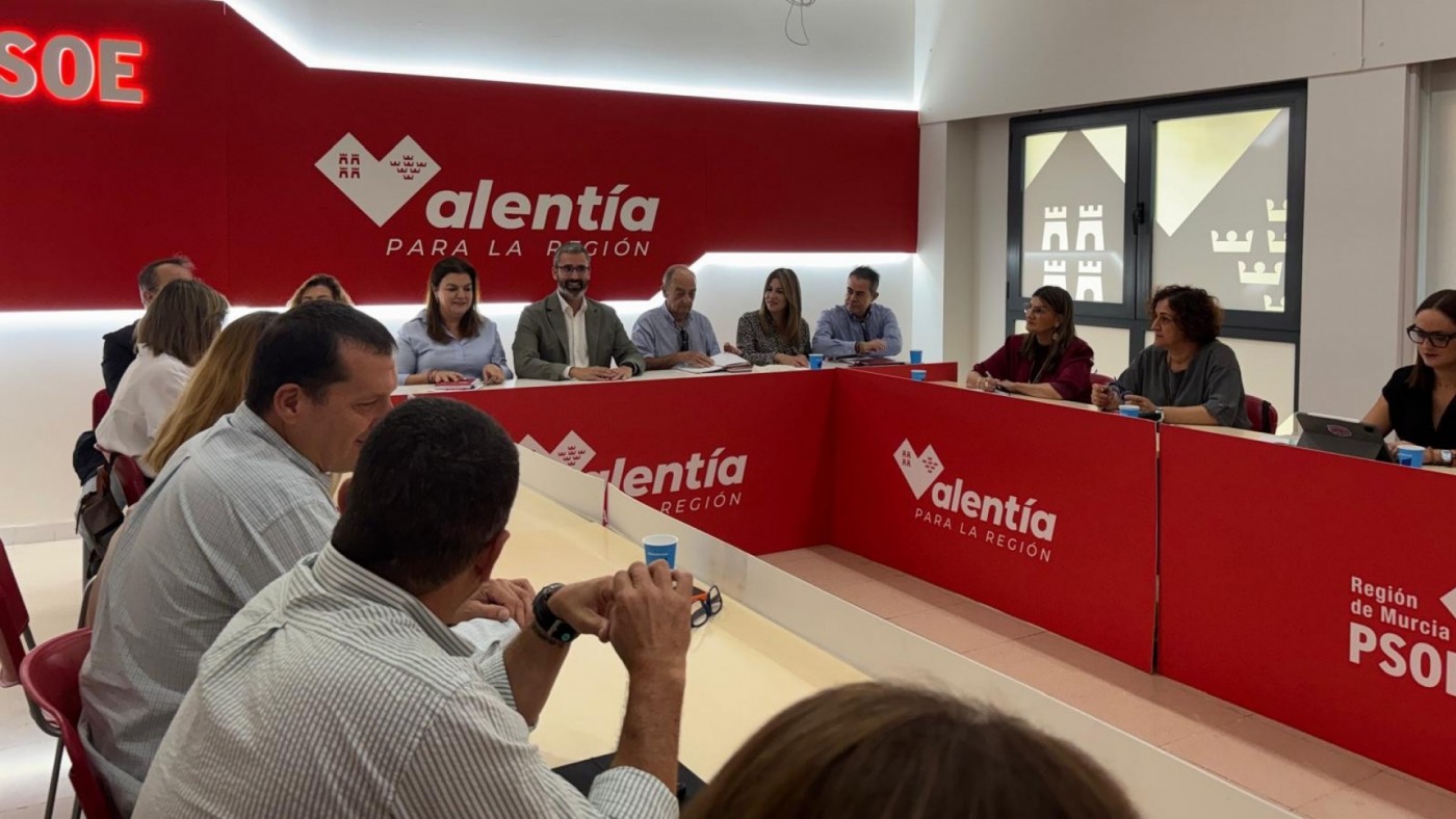 El PSOE abre un un ciclo de diálogos con la sociedad sobre vivienda y convivencia