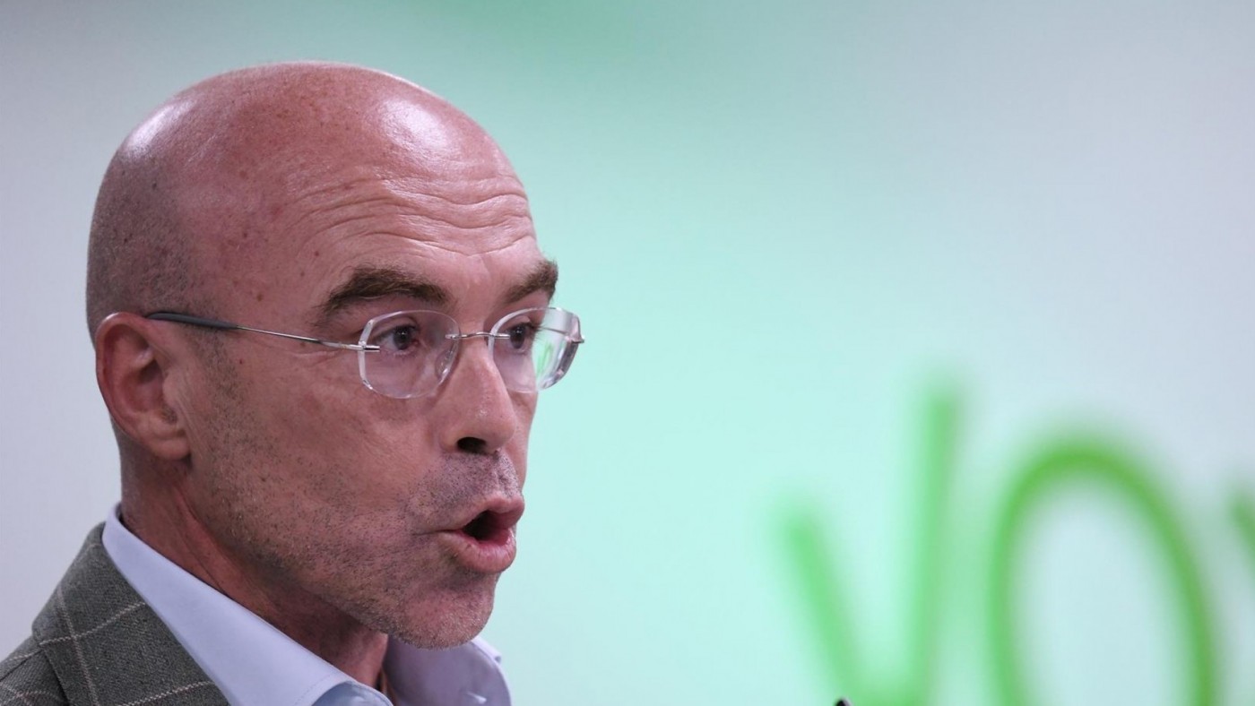 Vox recuerda al PP que están "obligados" a entenderse en Murcia y gobernar juntos: López Miras "tiene que entenderlo"