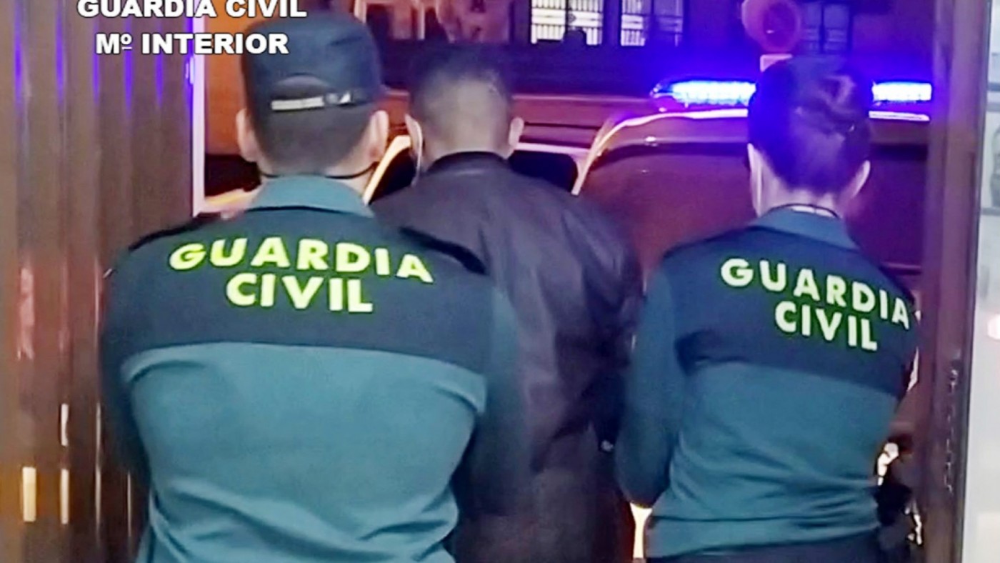 Detenido en Totana por acuchillar a un hombre en la cara