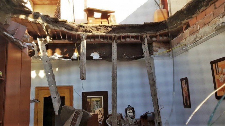 Así quedó la casa tras derrumbarse el techo