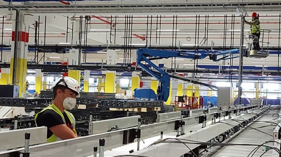 Amazon quiere crear 1.200 empleos con el centro de distribución que construye en Corvera