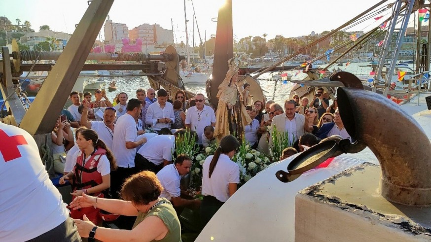 Águilas celebra su procesión marítima de la Virgen del Carmen