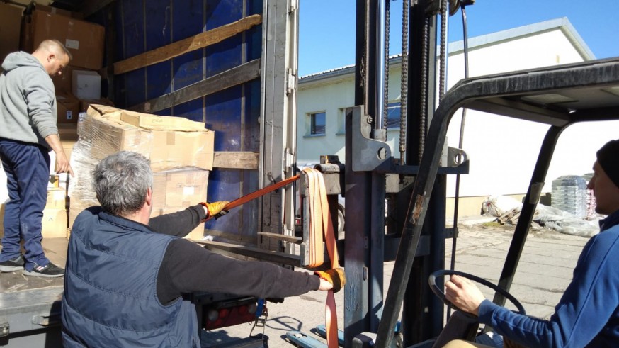 Regresa a Yecla el camión que ha entregado 19.000 kilos de ayuda a Ucrani