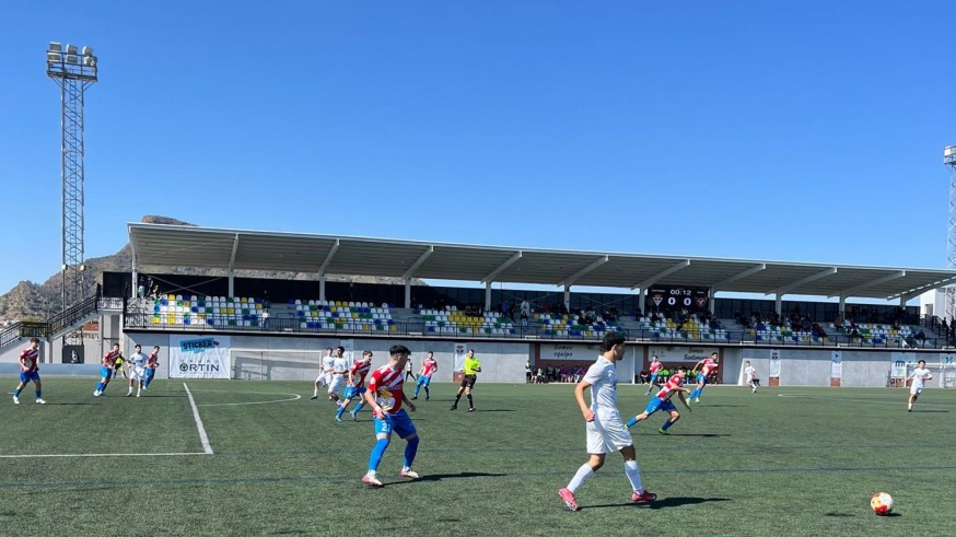 El UCAM B profundiza en la crisis del Santomera (2-4)
