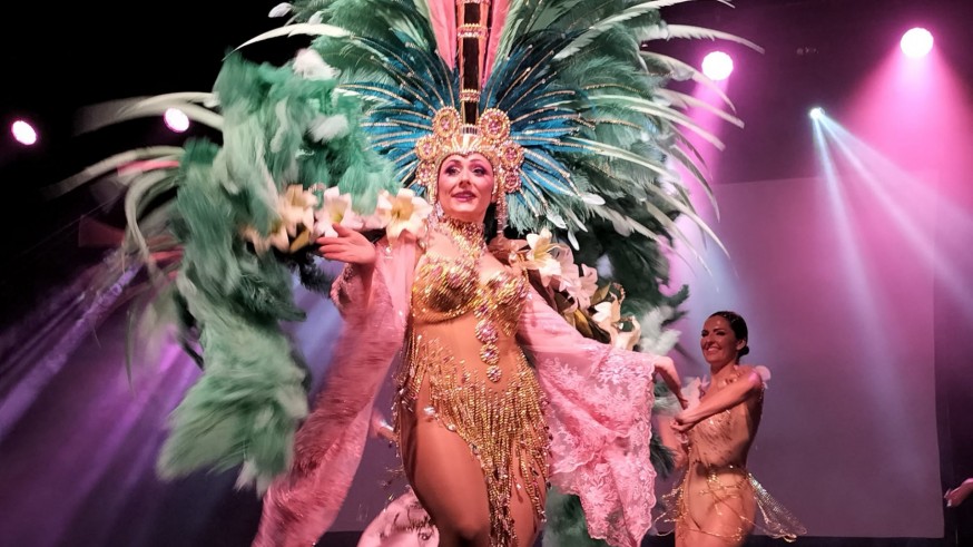 Color, magia y alegría en la gala del carnaval de Mazarrón
