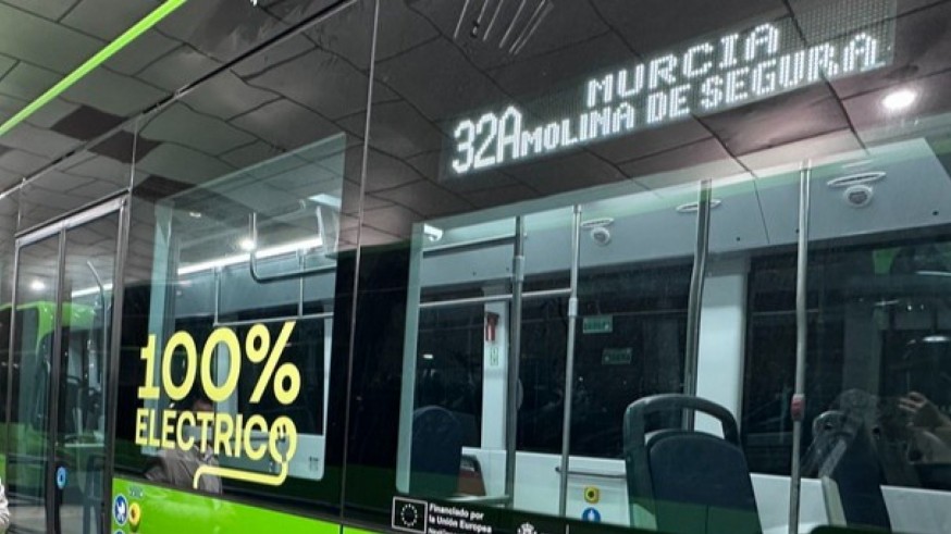 16 vehículos eléctricos para conectar Molina de Segura y Murcia