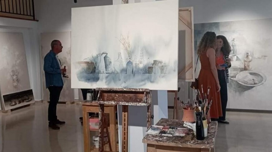 El pintor Nono García inaugura su nuevo estudio de pintura