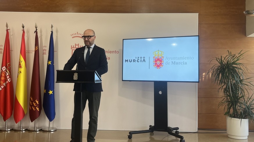 Dos autobuses 100% eléctricos se incorporan a dos líneas de pedanías murcianas