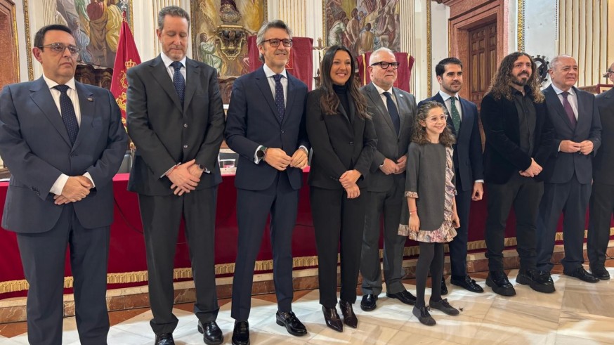 La Semana Santa de Murcia echa a andar con el cartel de Carlos Montero Gil