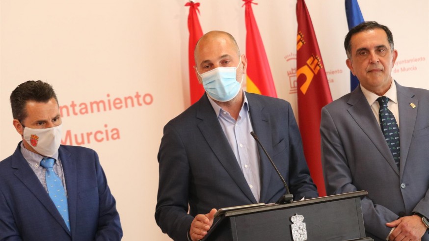 El alcalde de Murcia apunta a un "posible boicot" de las Fiestas de Primavera para obtener un "rédito político"