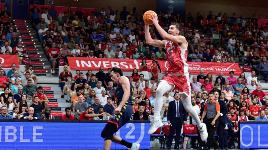 El UCAM prolonga el contrato de Will Falk hasta 2028