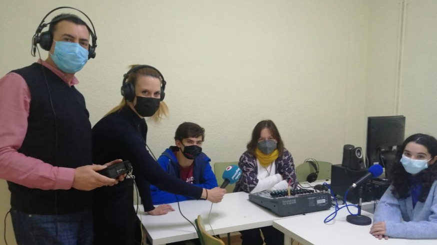 ORM visita la radio de IES Floridablanca de Murcia