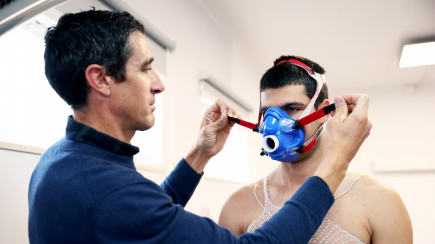 Fran Pérez, el ciclista que vigila el físico de Carlos Alcaraz