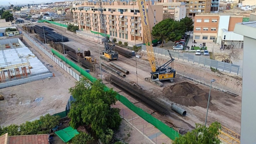 Hablamos de las obras del AVE en Lorca con Alfonso Martínez y representantes de las AAVV de Alameda de Cervantes y Avenida de Santa Clara