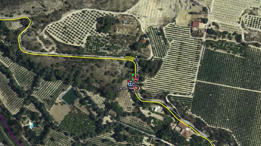 Fallece un hombre que conducía un tractor en Archena