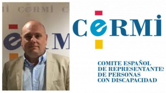 Pedro Martínez, Presidente del CERMI en la Región de Murcia, en el programa "El Rompeolas" con Lucía Hernández.