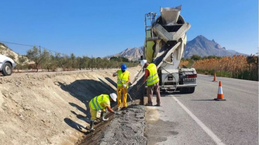 CCOO demanda en los tribunales un plus de peligrosidad para los trabajadores de mantenimiento de carreteras
