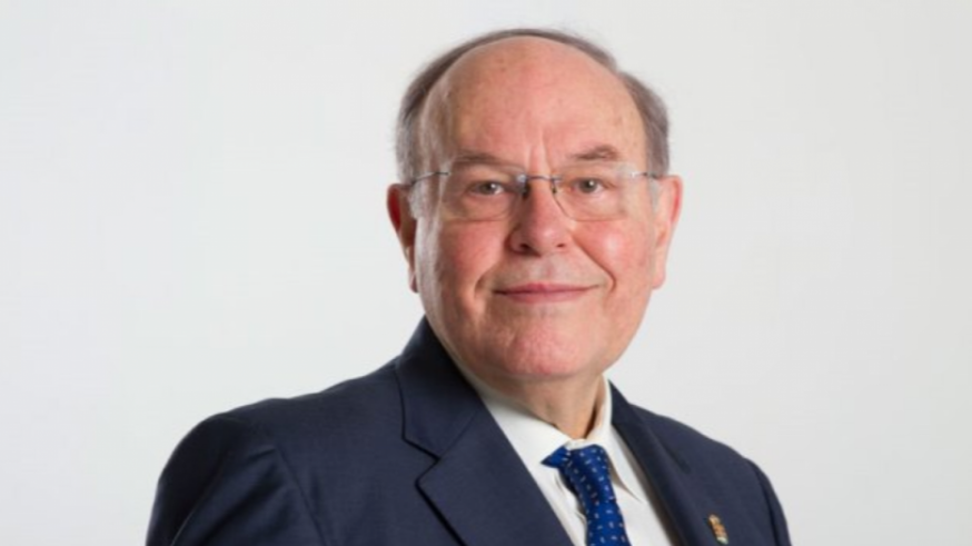 César Nombela