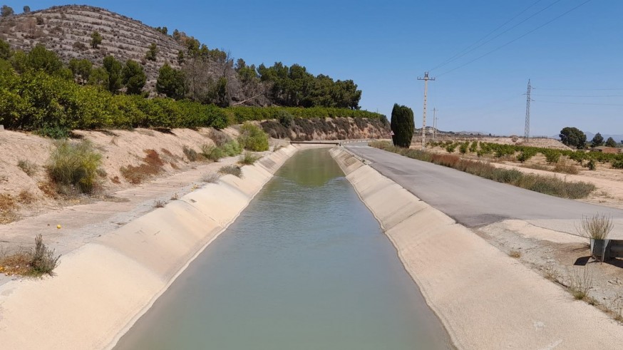 Los regantes del trasvase de Librilla llevan a la Asamblea el recorte de un 25% adicional