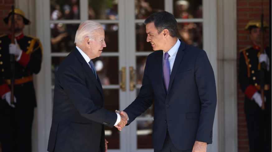 Biden comunica a Pedro Sánchez el envío de dos nuevos destructores a la base naval de Rota (Cádiz)