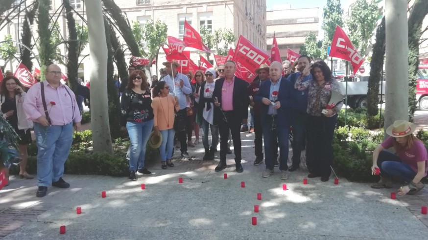 Homenaje a los fallecidos en accidente laboral
