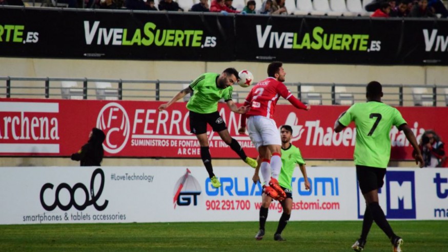 Empate sin goles en Nueva Condomina entre el R.Murcia y Recreativo
