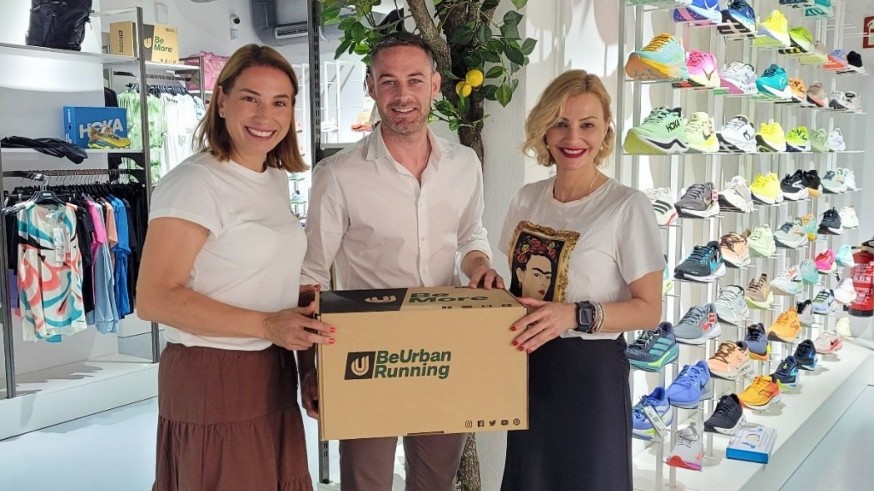 Be Urban Running, cadena especializada en running, trail y atletismo, inaugura su primera tienda en la ciudad de Murcia. Hablamos con Esther Bernad