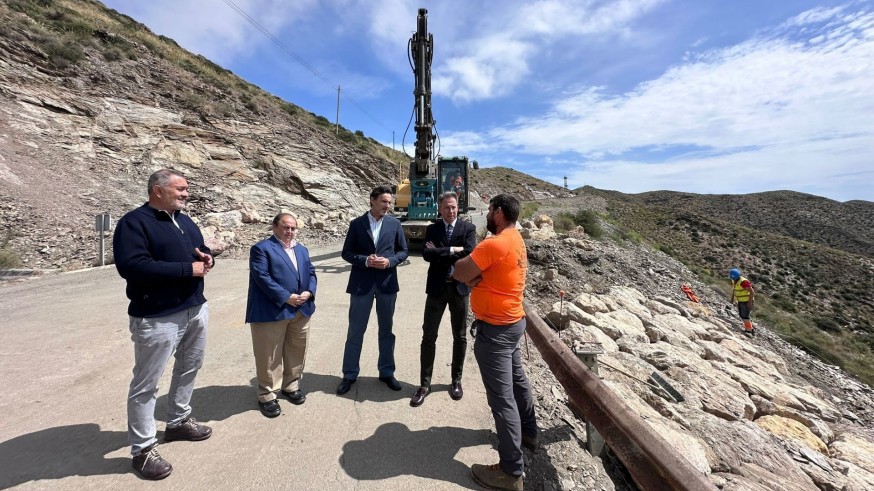 Reparan y mejoran la protección de la carretera RM-D20 entre Ramonete y Águilas