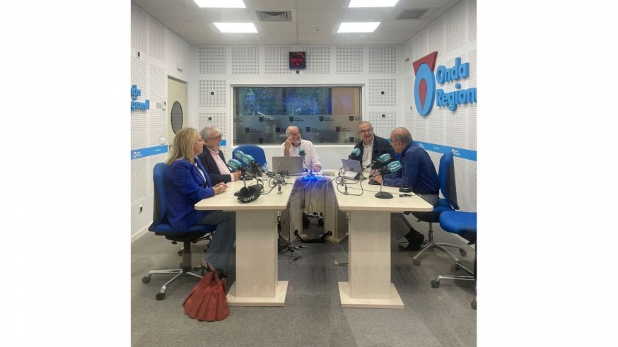 TERTULIA EN PLAZA PÚBLICA NOTICIAS 31 DE OCTUBRE