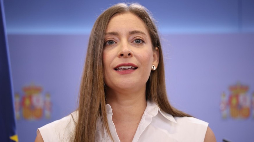 La portavoz del PP, Ester Muñoz, justifica sus afirmaciones sobre el sistema de pensiones en un informe de la AIREF