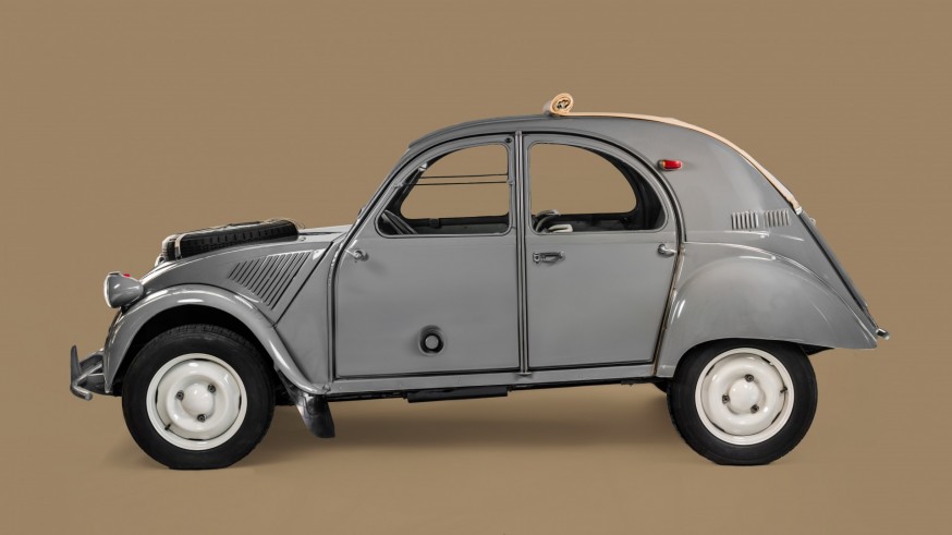 Los niños y el futuro del automóvil, sacar el máximo partido a un coche eléctrico y el Citroën 2 CV cumple 75 años