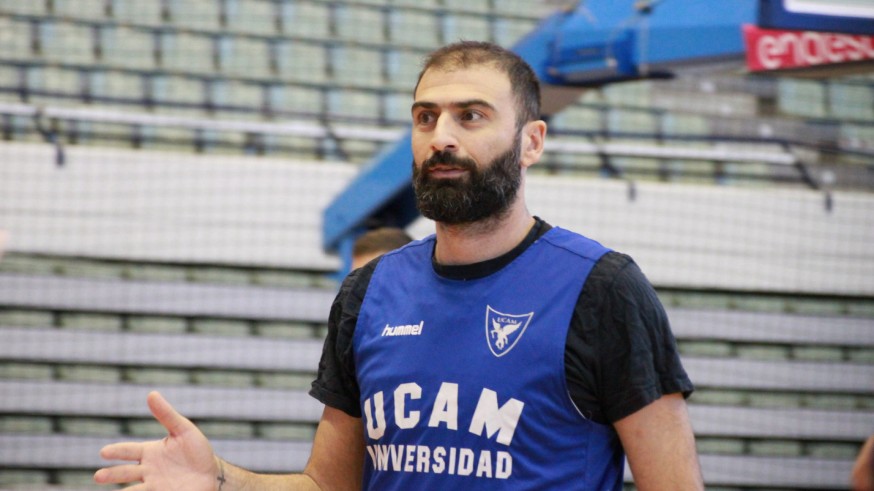 Kostas Vasileiadis, en un entrenamiento del equipo