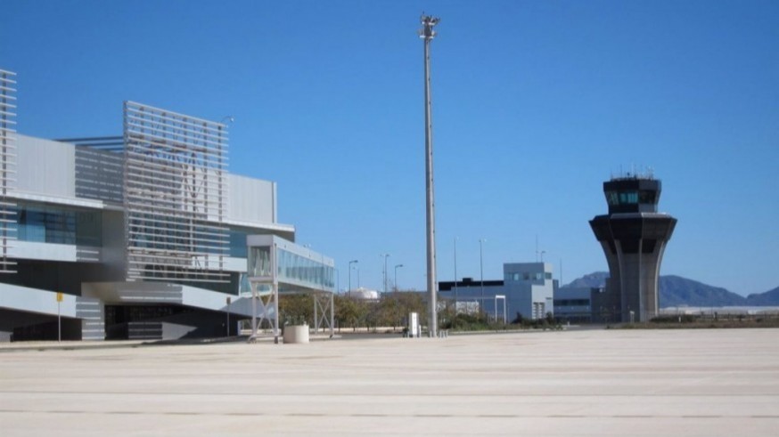 Crecen los pasajeros en el Aeropuerto Internacional Región de Murcia en 2025