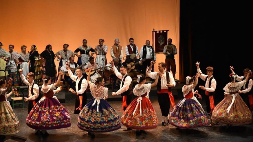 Grupo de Coros y Danzas Virgen de las Huertas