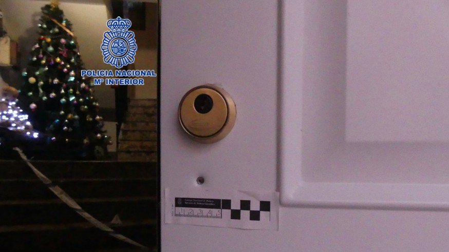 Detenidas 4 personas por disparos en un inmueble utilizado como casa de citas en Alcantarilla