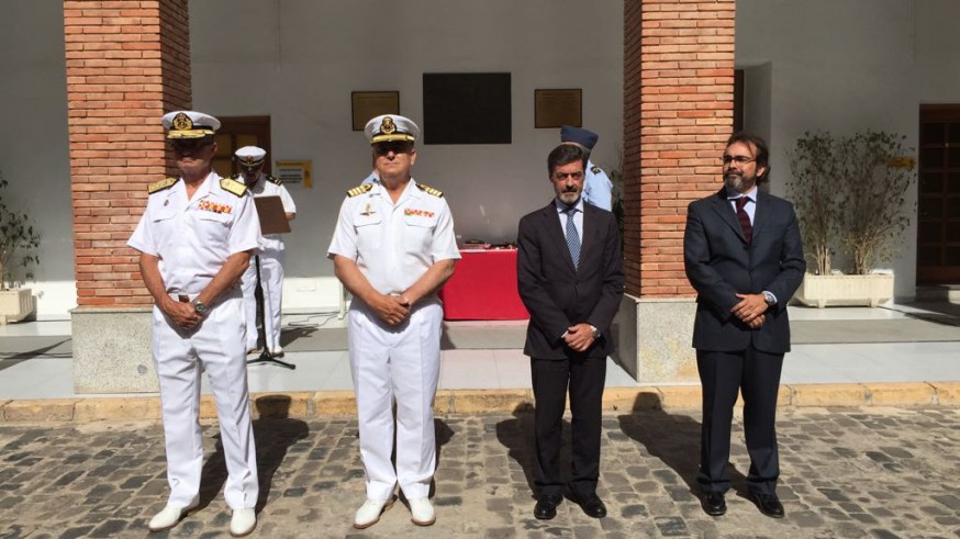 Autoridades en el acto de las Fuerzas Armadas