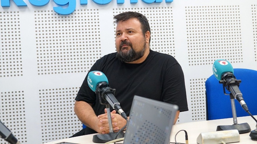 Con Juan Manuel Zaragoza, profesor de Filosofía de la Ciencia de la UMU, hablamos del apagón y de la dependencia de la tecnología