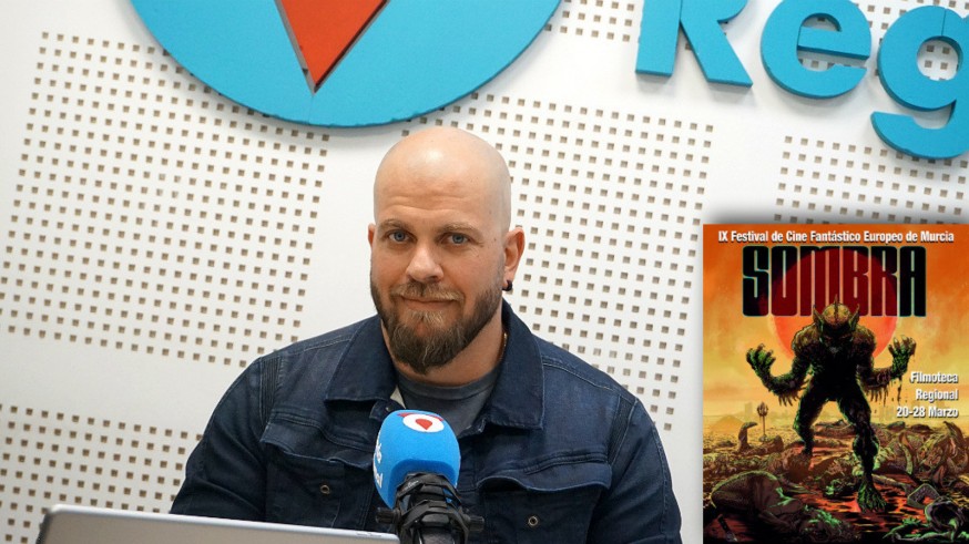 Alejandro Ibáñez y cartel del festival de cine fantástico Sombra